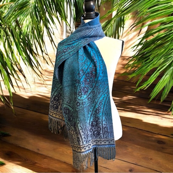 V. FRASS Cashmink Paisley Scarf - Made in Germany - Picture 9 of 10